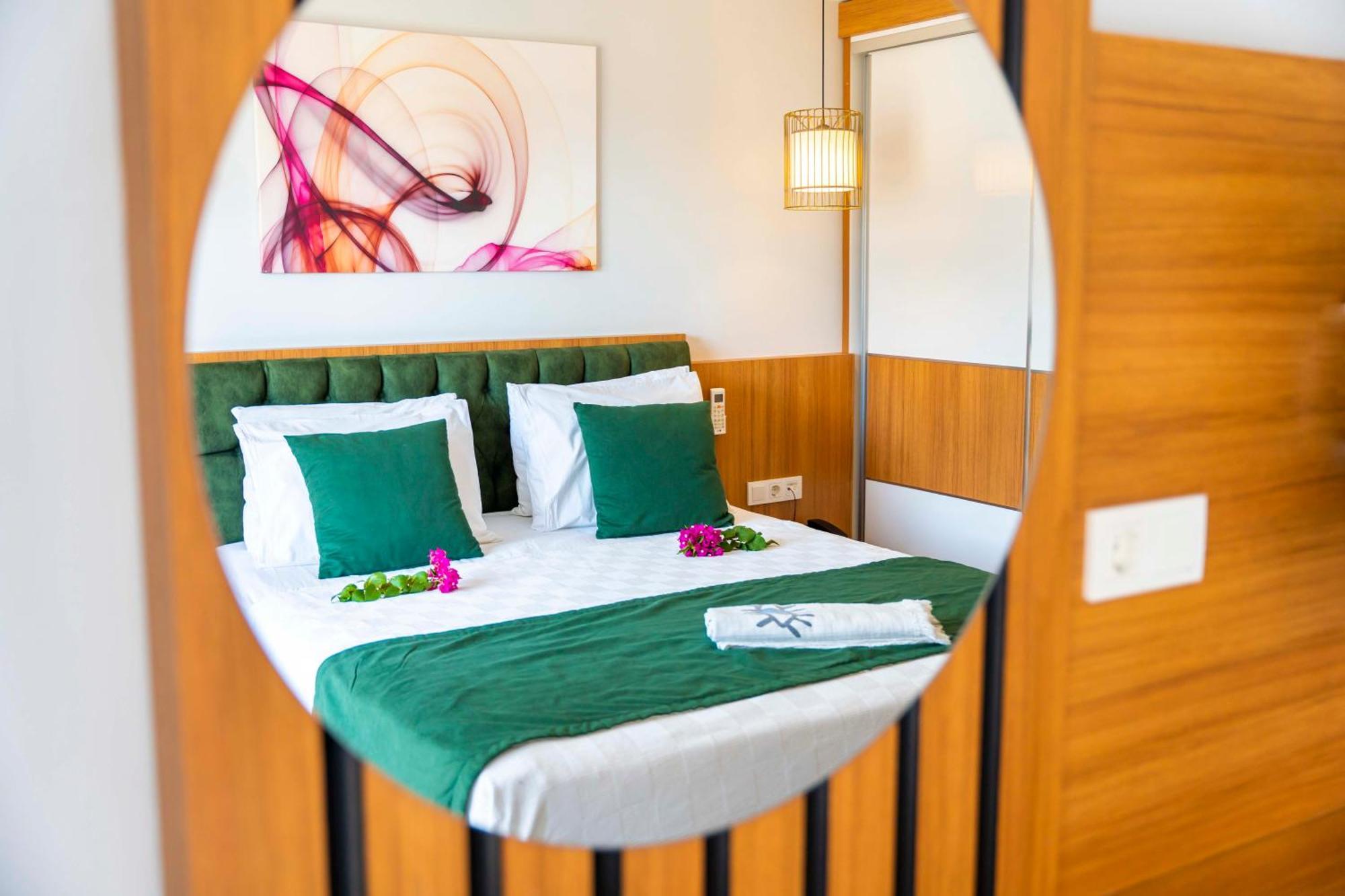 Exclusive Mogons Hotel Kalkan Esterno foto